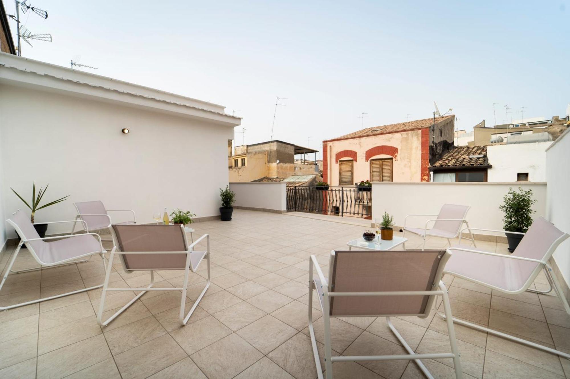 Mameri Central Rooms Castellammare del Golfo Luaran gambar